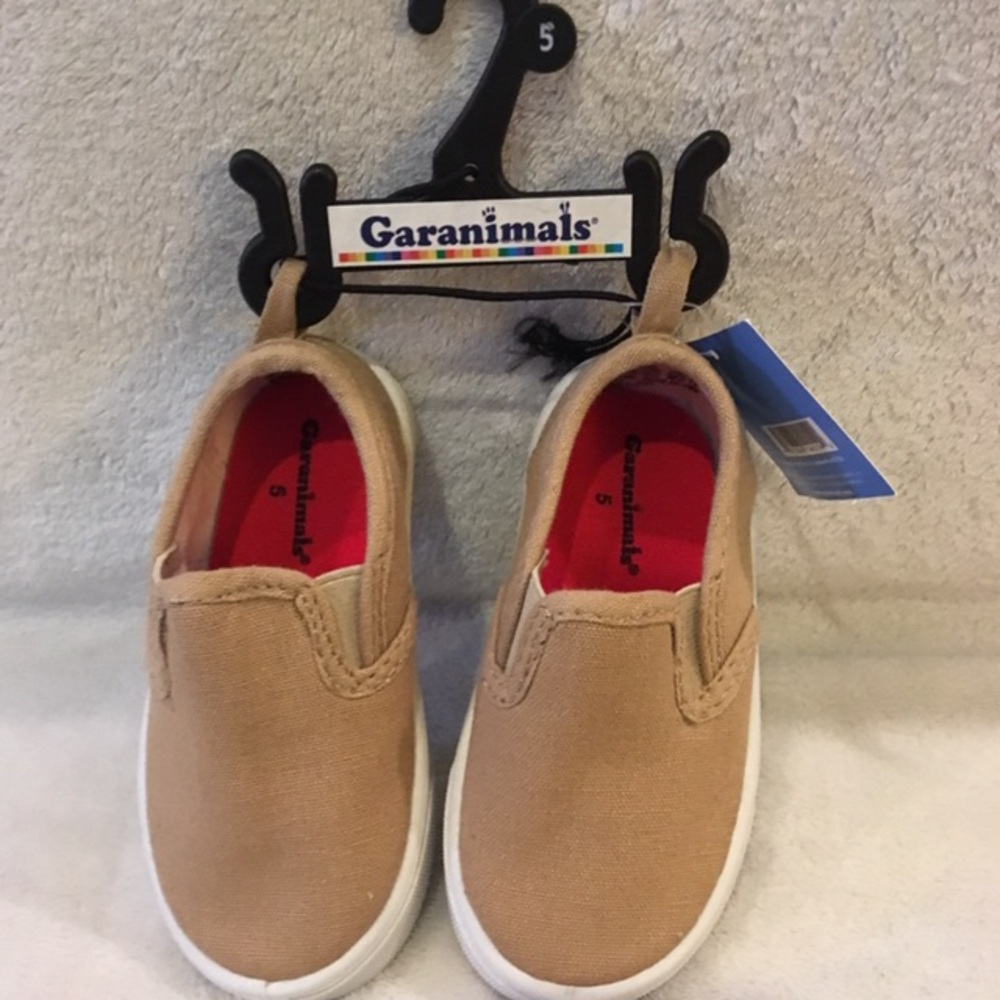 Garanimals size 5 shoes